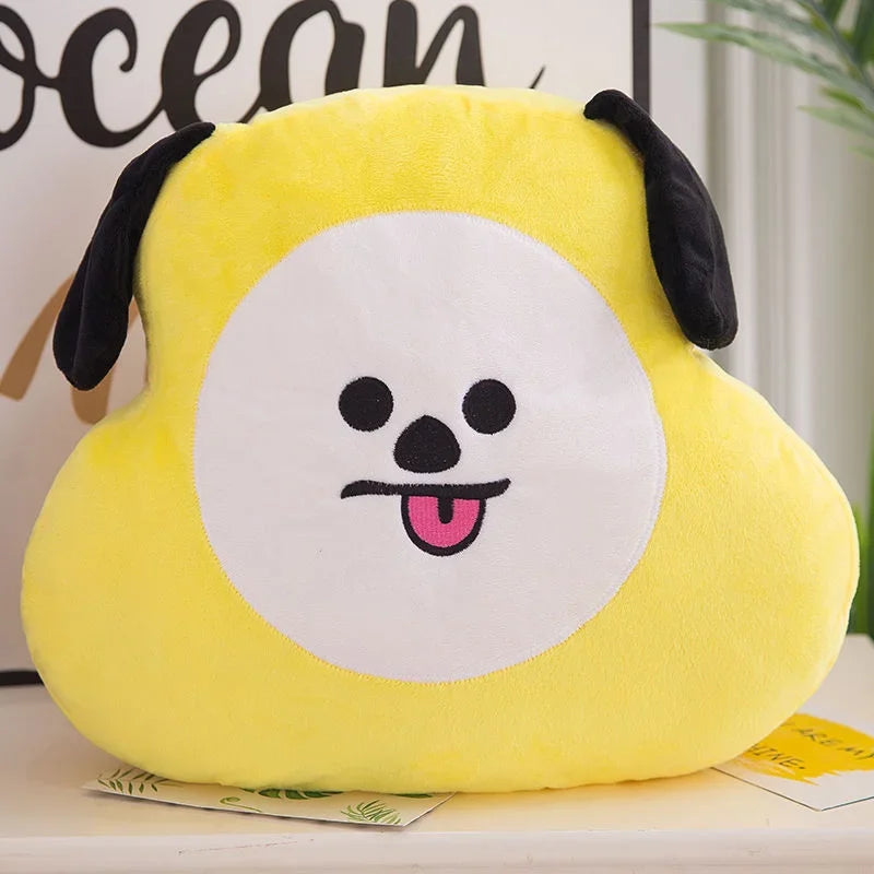 Coussin Peluche Chimmy BT21 30cm — Chiot Jaune Kawaii